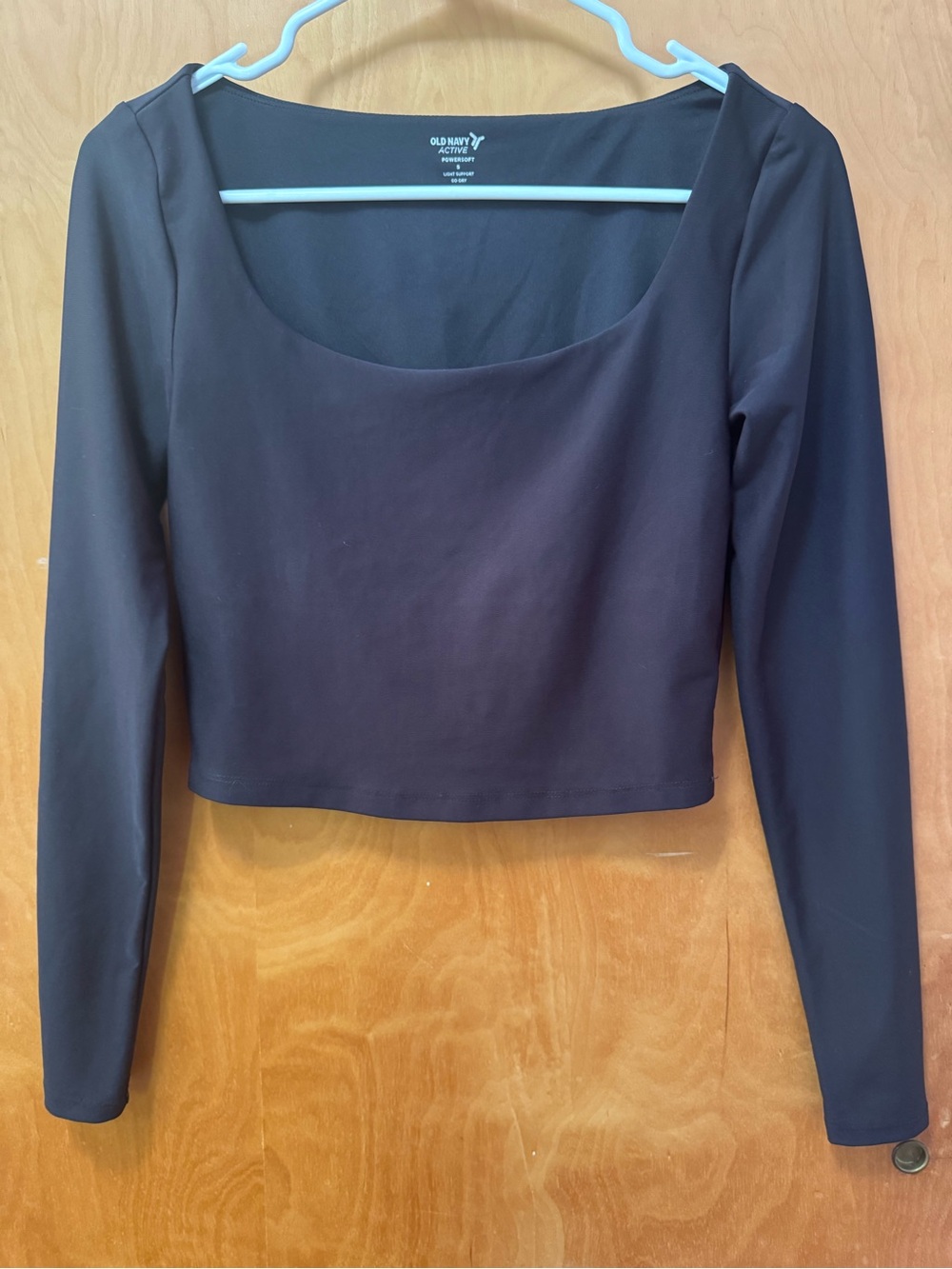 Bundle 4 $10 items for $30 Old Navy Black Long-Sleeve Scoop-Neck Crop Top